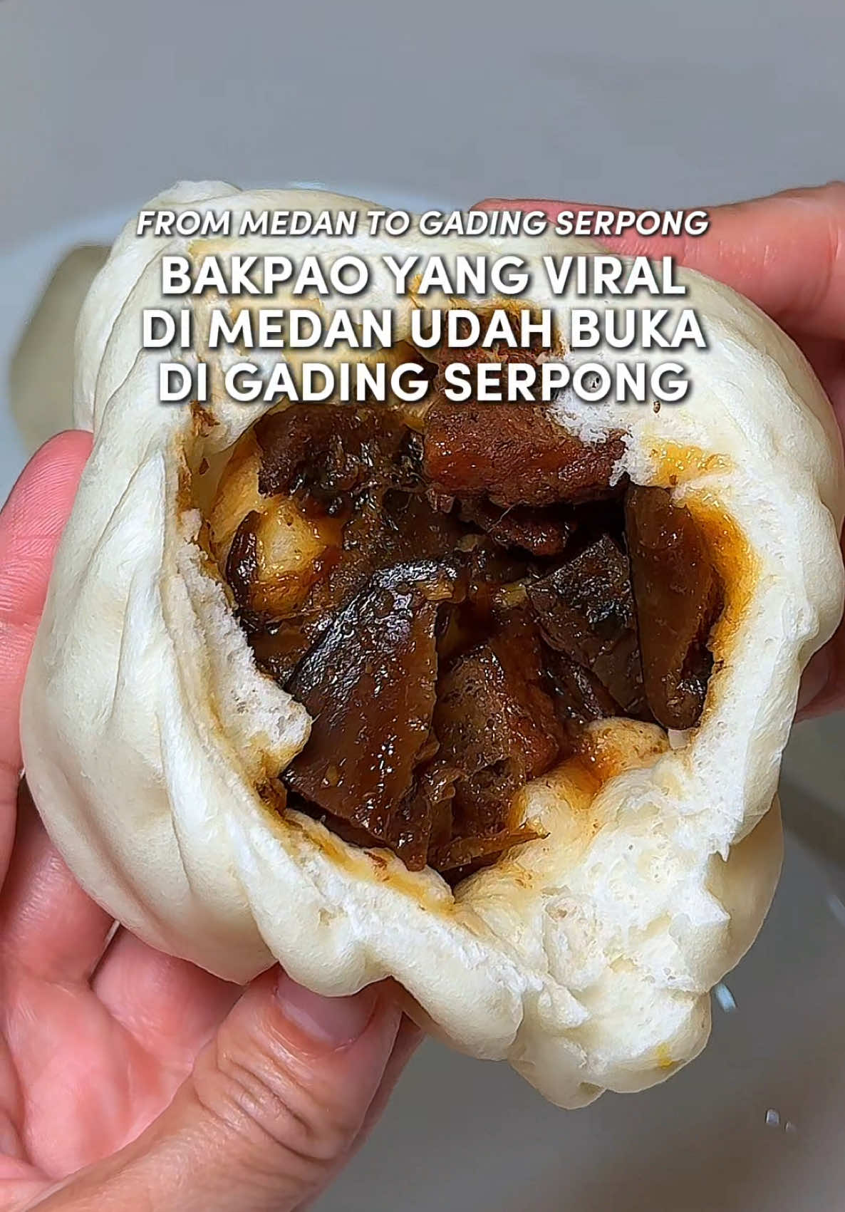 FROM MEDAN TO GADING SERPONG‼️BAKPAO YANG VIRAL DI MEDAN AKHIRNYA BUKA DI GADING SERPONG👍 @chenspao.id  📍Ruko South Goldfinch Blok C No. 50-51, Gading Serpong 📍JI. Sumatera No. 65 (Depan Bank BCA) 📍Komp Cemara Asri JI. Boulevard No. 15, Medan #bakpaomedan #bakpao #bakpaoenak #bakpaobabi #bakpaononhalal #bakpaopork #medankuliner #kulinermedan #medanciak #gadingserpongkuliner #kulinergadingserpong 