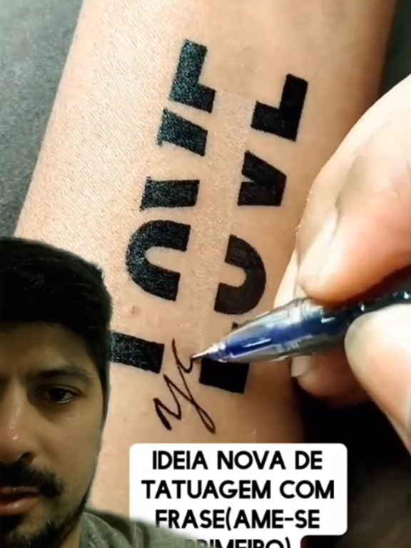 Ideia de tattoo #tattoo #tattooartist #react 