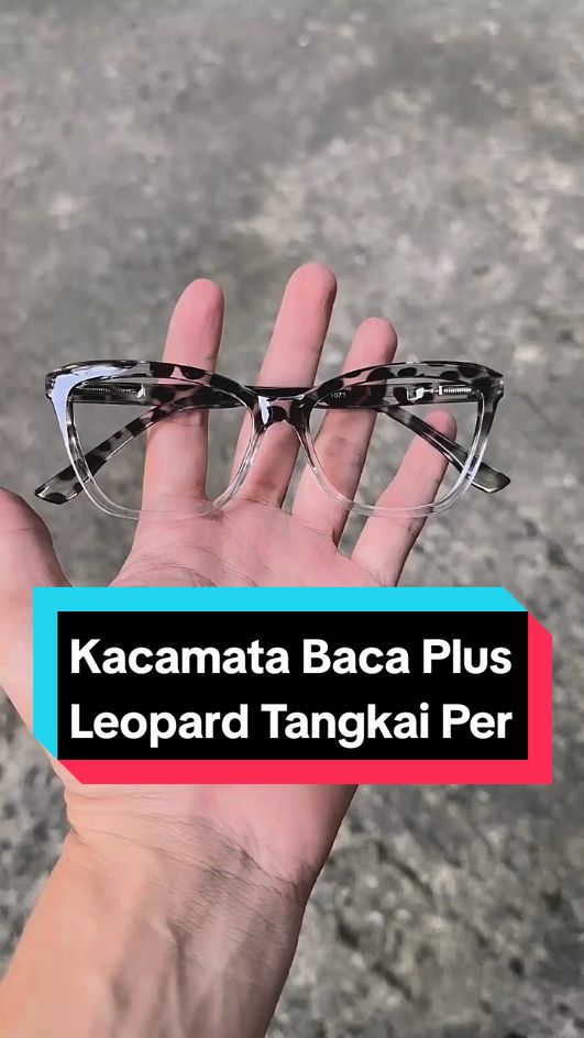 kacamata baca leopard wanita tangkai per #kacamatabaca #kacamata #kacamataplus #fyp #kacamatacateye 