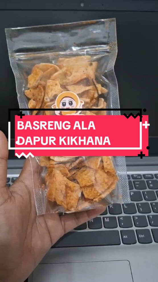 Halo saki buat kamu yang suka ngemil dan pecinta pedas wajib banget buat cobain basreng ala dapur kikhana nihhh 🤤 stock terbatas yaa silahkan DM atau klik link di bio kita saki 🤗 #dapurkikhana #sahabatkikhana #bcaxyz #dimsum #basreng #basrengpedasdaunjeruk