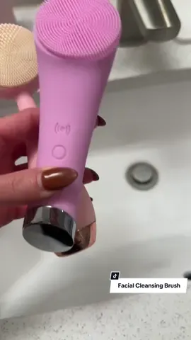 Affordable cleansing brush that cleanses MUCH better than your hands! Cleanse, exfoliate, put on serums and moisturizers,  #cleansingbrush #facialbrush #facewash #facecareroutine 