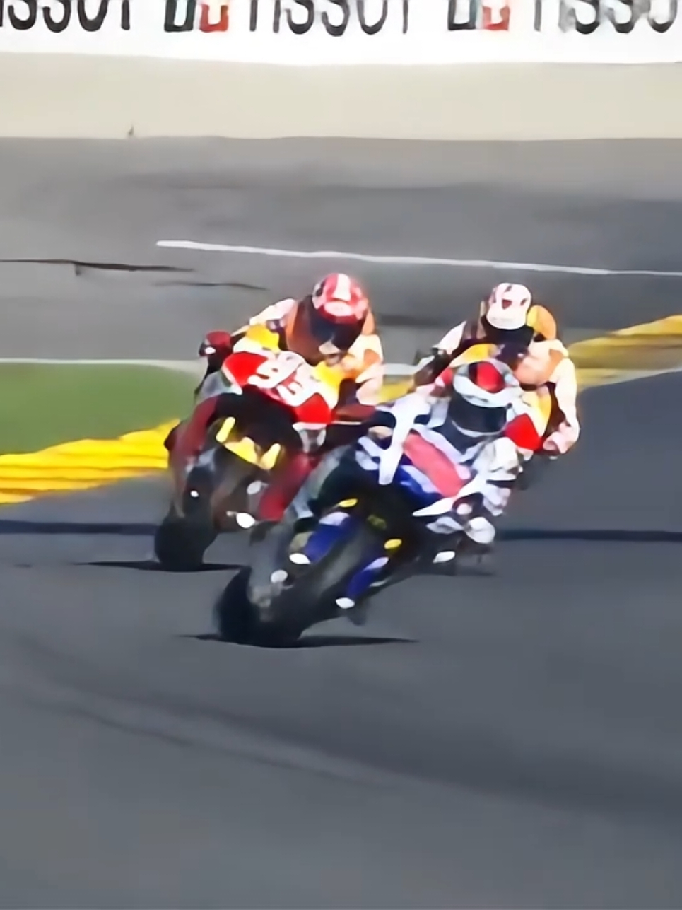 Jorge Lorenzo WIN #jorgelorenzo99  #marcmarquez93  #danipedrosa26  #valentinorossi46  #motogpvalencia2015 