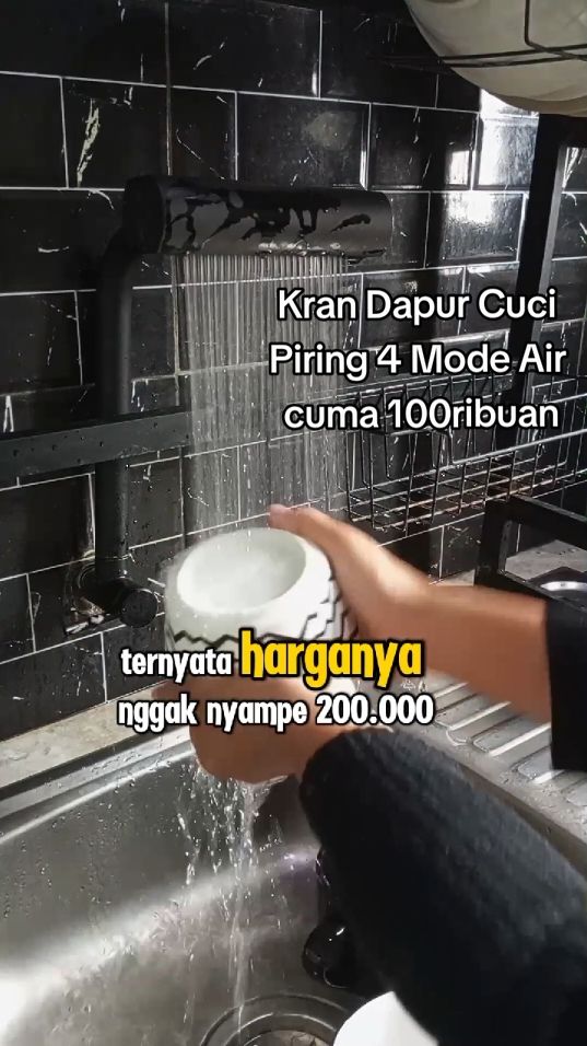 Kran dapur cuci piring 4 mode keluaran air, design mewah dan estetik harga promo cuma 100ribuan. Buruan chekout sekarang juga stoknya terbatas 🥰 #krancucipiring #kranwastafel #krandapur #kran4mode #wastafelcucipiring #kranwastafelcucipiring #rekomendasikranaircucipiring #alatcucipiring 
