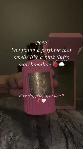Literally my favorite sent 🍓☁️🤍 #fyp #fypシ #tiktokshop #fypシ゚viral #momlife #perfumetiktok #quissapink #christmasgift #christmas #girlgifts #girlgiftideas 