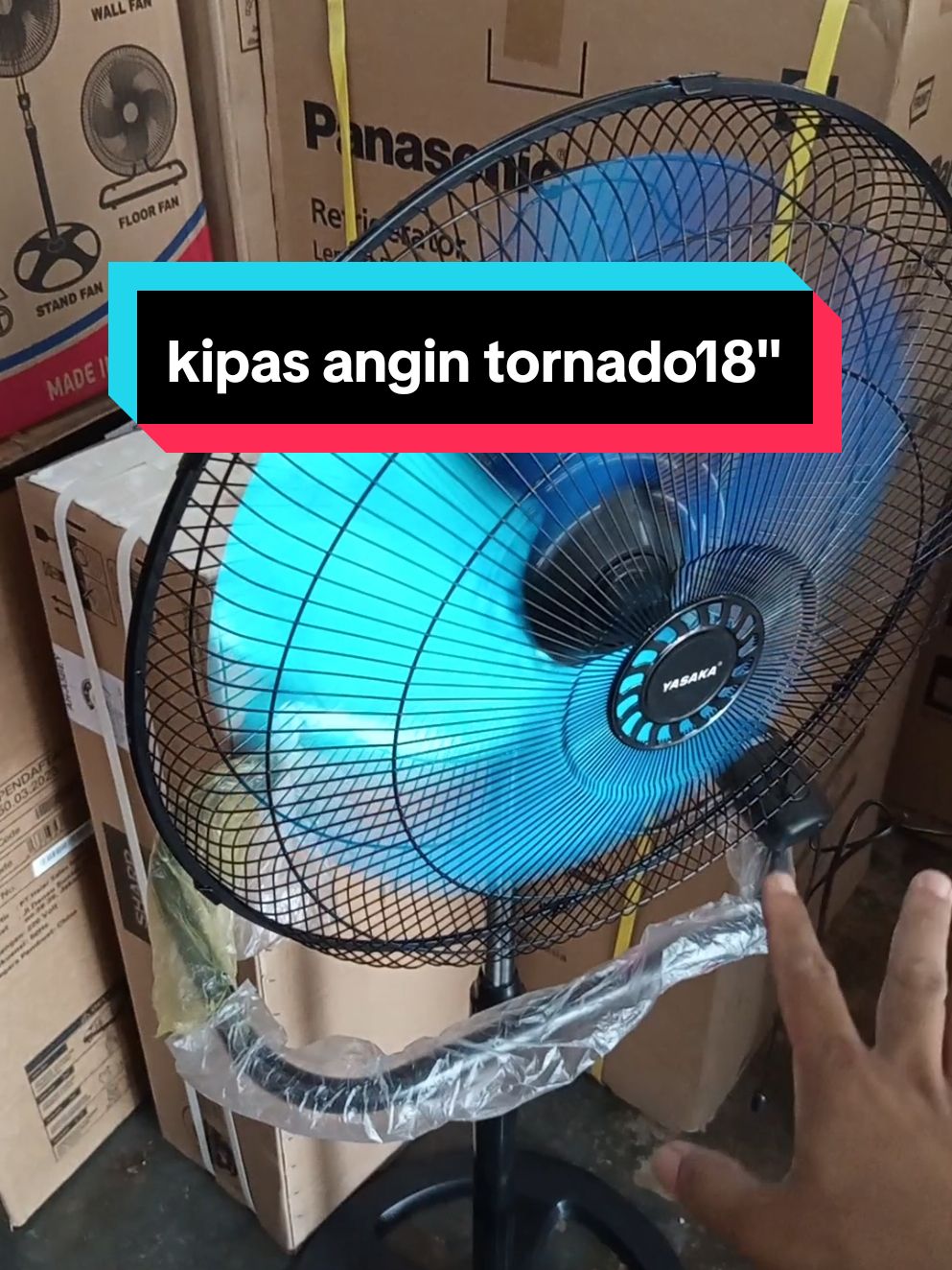 kipas angin Tornado 18