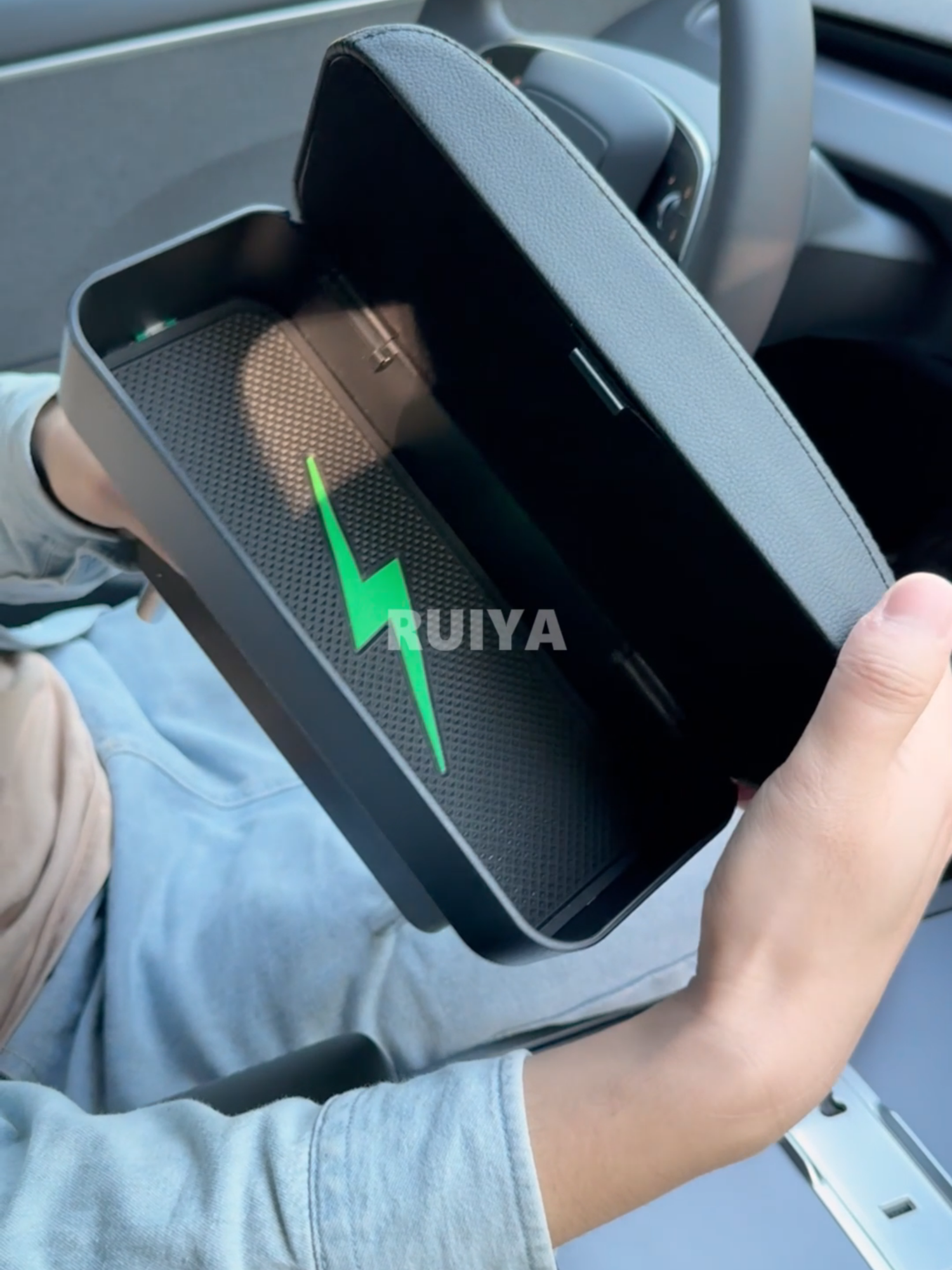 Premium universal adjustable car armrest storage box with a wireless charge when you drive✨20% OFF!#Ruiya #FordBronco #FordMaverick #F150 #fordcampaign #ArmrestUpgrade#StorageGoals#CarInteriorDesign#CarHacks#DrivingInStyle #RoadTripReady#CarEssentials#StorageSolutions#foryour