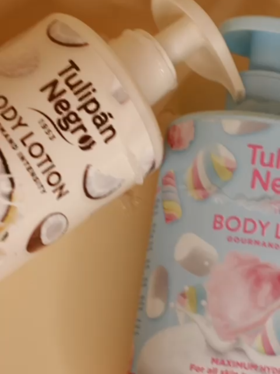 ¿Cuál es tu preferido? #bodylotion #tulipannegro #huelesalamordemivida #yummy #lechemerengada #tiktok #huelesatulipannegro