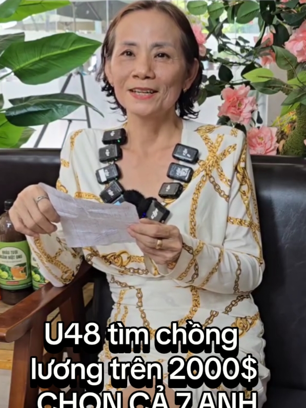 Cô chọn 7 anh luôn