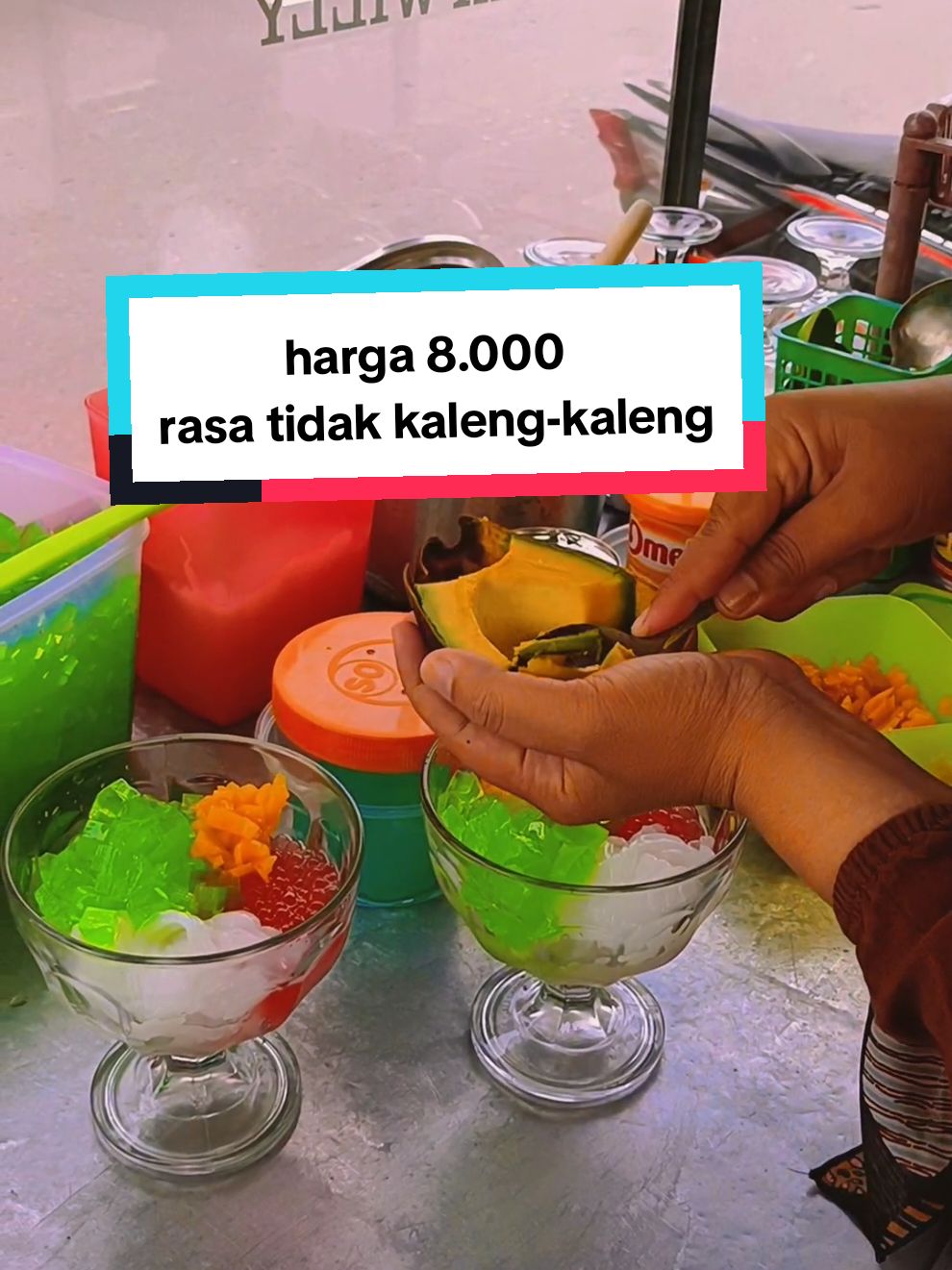 es oyen pak Willy,lokasi di jalan pramudyawardhani Borobudur Magelang,harga 8.000.seeeegeeeeer bolo 😃 #fyp #tiktok #capcut #kulinerborobudur #jajanan #kulinermagelang #kulinerjogja #esoyen