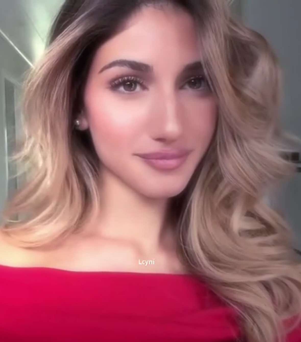 فعلًا القبول لو كان انسان: @Sheri #sherinsbeauty #شيرين_بيوتي #fyp 