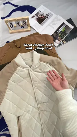 Cold breeze, cool jackets 🧥. #fashion #men’sstyle #fashiontiktok #StreetStyle #menswearfashion #luxury #OOTD #foryourdays #tiktokmademebuyit #spotlight #falldealsforyou #tiktokshopblackfriday #falloutfits #ncmryuanniversarysale #FreshforWinter#Spotlight#BlackFridaySale#TikTokMadeMeBuyIt#TikTokShopHolidayHaul