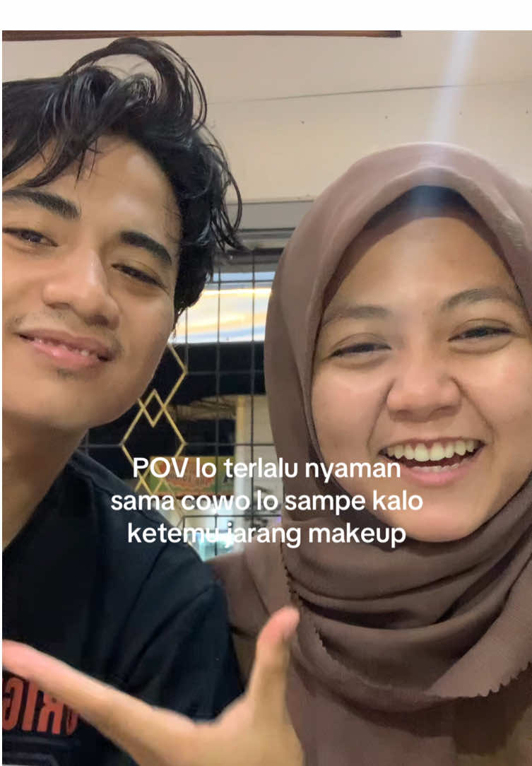 ini bukn krn ga ngehrgain tapi dia blg lebih suka aku tanpa makeup katanya wkwk #fyp #soundviral #trendbucin #barengpacar #bucin #sofikamal 