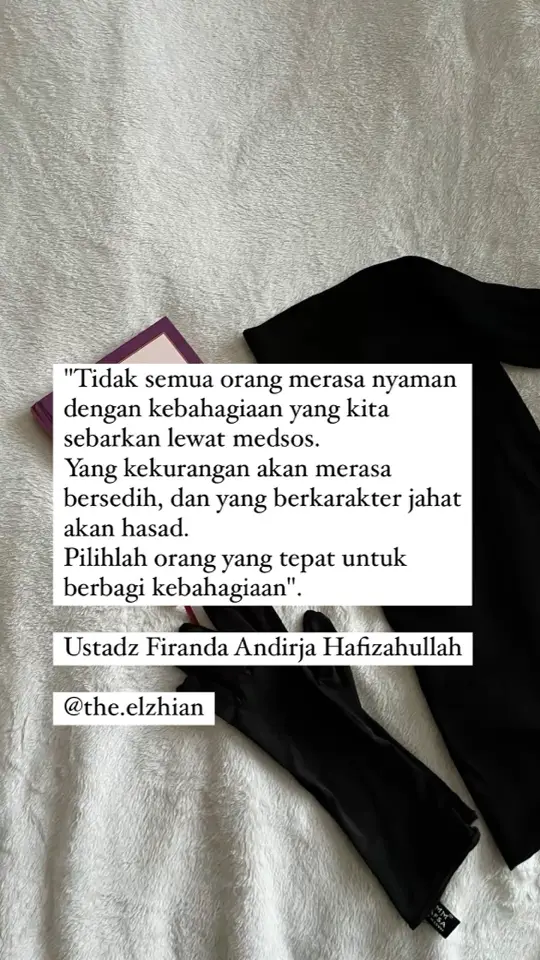 jangan suka memposting kebahagiaan di sosmed karna tidak semua orang senang melihat kebahagianmu, bisa jadi sebagian dari maereka ada yg hasad #sosmed #hasad #posting #bahagia #reminder #dakwah #manhajsalaf 