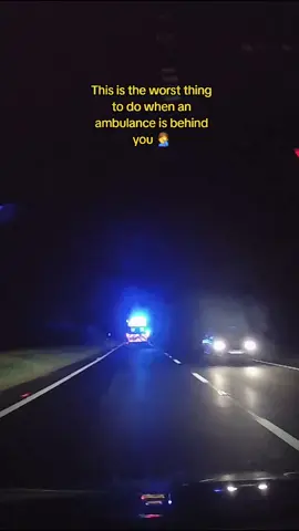 #ukdashcam #ukbaddriving #driving #roadtrip #ambulance #bluelight #emergency #northumbriadashcam 