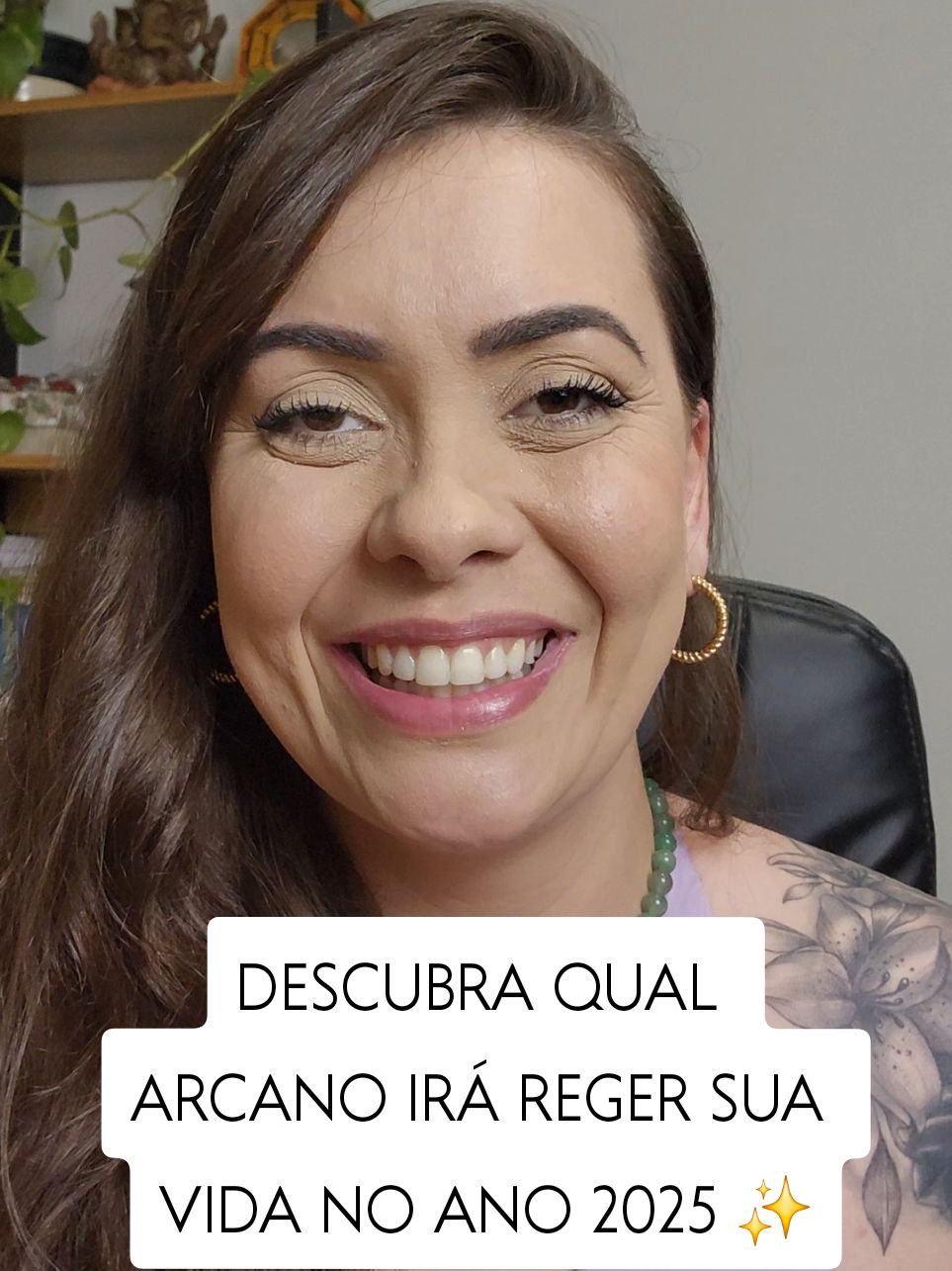 Você sabia que 2025 já tem uma energia escrita para você? Existe um arcano do tarot que vai guiar as suas escolhas, desafios e conquistas no próximo ano – e ele é único para você! Quer descobrir qual é? Fica comigo até o final deste vídeo, porque eu vou te ensinar a calcular o seu arcano pessoal e entender o que ele revela sobre o seu futuro! Se você quiser saber mais sobre como essa energia vai impactar sua vida em 2025, entre em contato comigo!  Juntos, podemos explorar o tarot para te ajudar a navegar. • Contato: 48 999287091  • Insta: @prazer.cecy.mystic  #arcanos #tarot #numerologia #numerology 