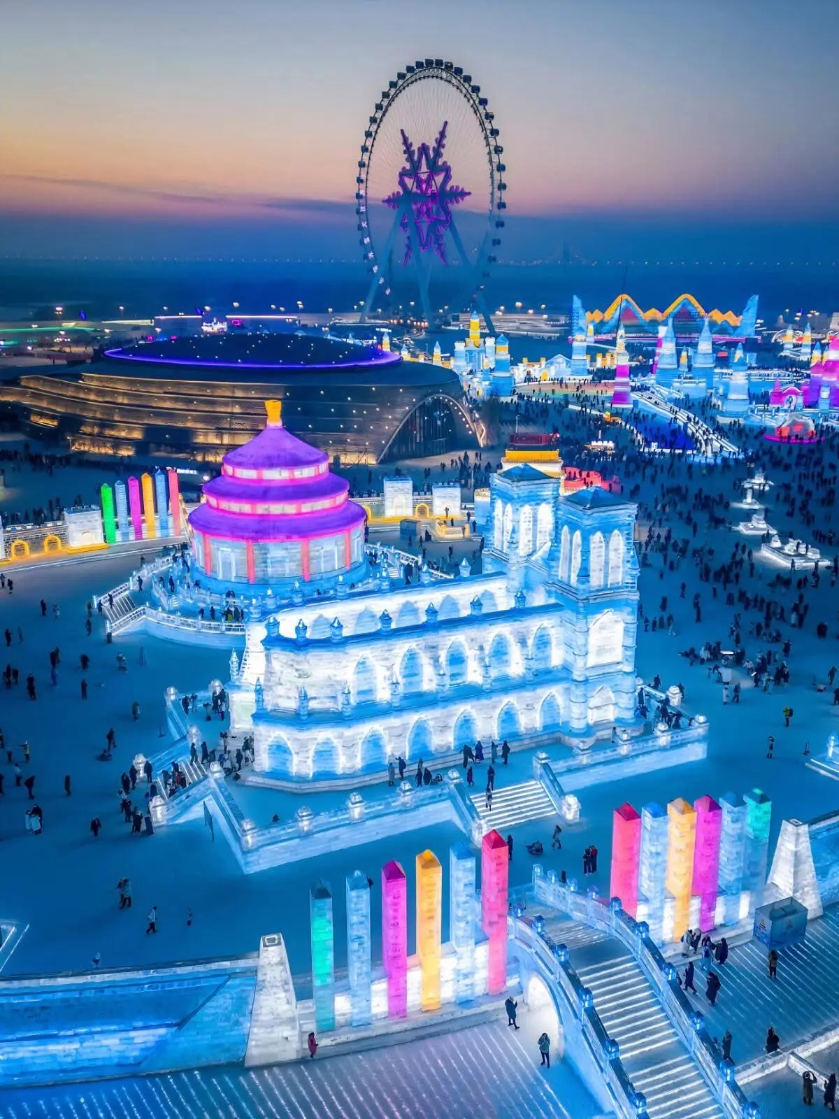 🌟 Harbin Ice and Snow World 2024 is ready!! Here comes the useful guide to enjoy it to the fullest ❄️⛸️ This year, Harbin Ice and Snow World has expanded to 1 million square meters and is set to open mid-December! The theme for this season is 