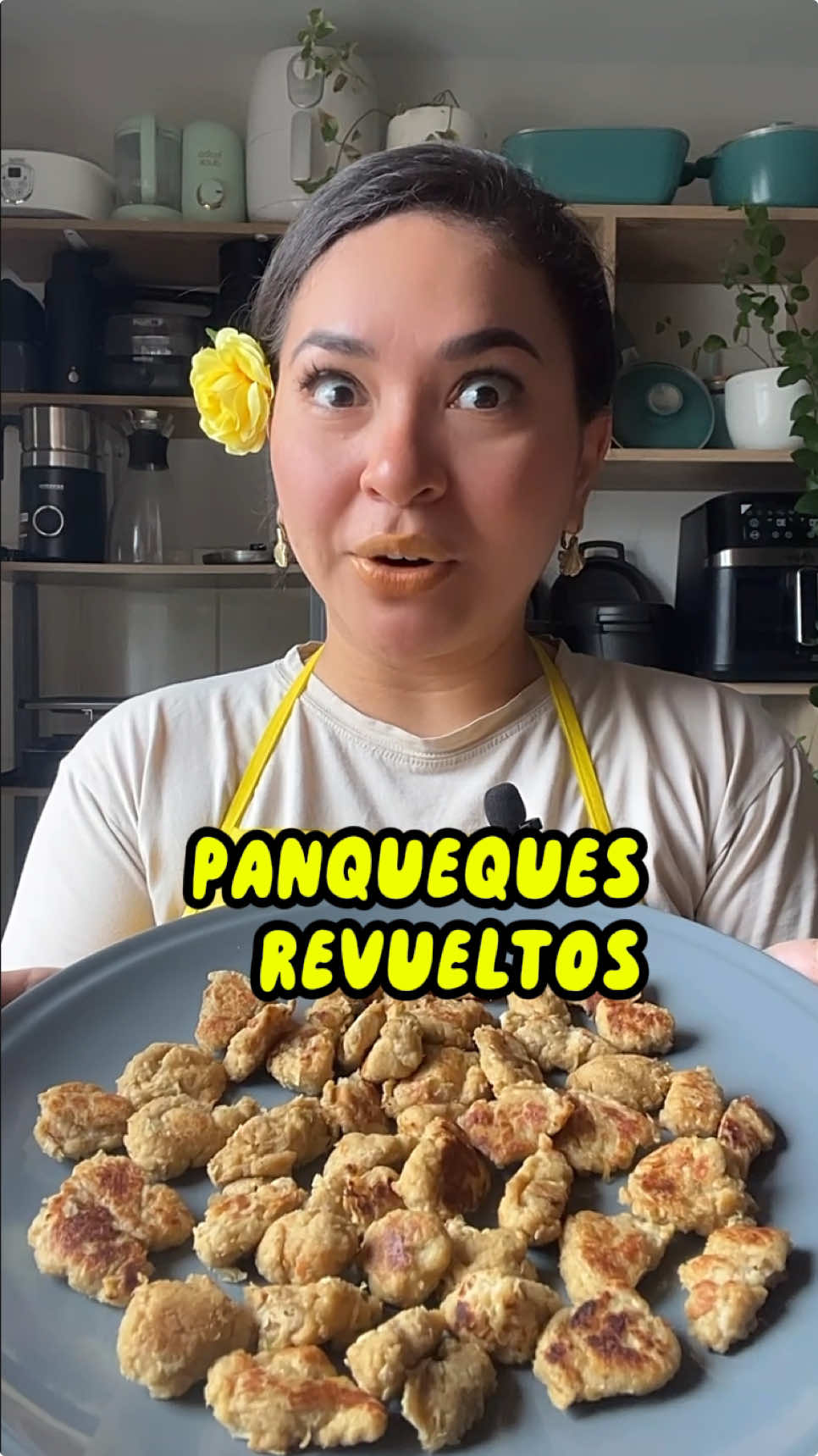 PANQUEQUES REVUELTOS : receta innovadora y más fácil imposible 😀 •Necesitas: •1/2 plátano 🍌  •1 huevo  •1/2 taza de avena precocida  •chorro de leche  •canela en polvo  •fácil, rápido y económico  •Atte: Estef ✨🌈 #panquequesdeavena #panquequesrevueltos #pancakes #recetasfaciles #recetasinnovadoras 