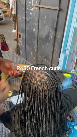 Braamfontein braids 0814123223#SAMA28 #inmybubblewithbaseus #braamfonteinnails #braamsaloons #braamfonteinbraids 