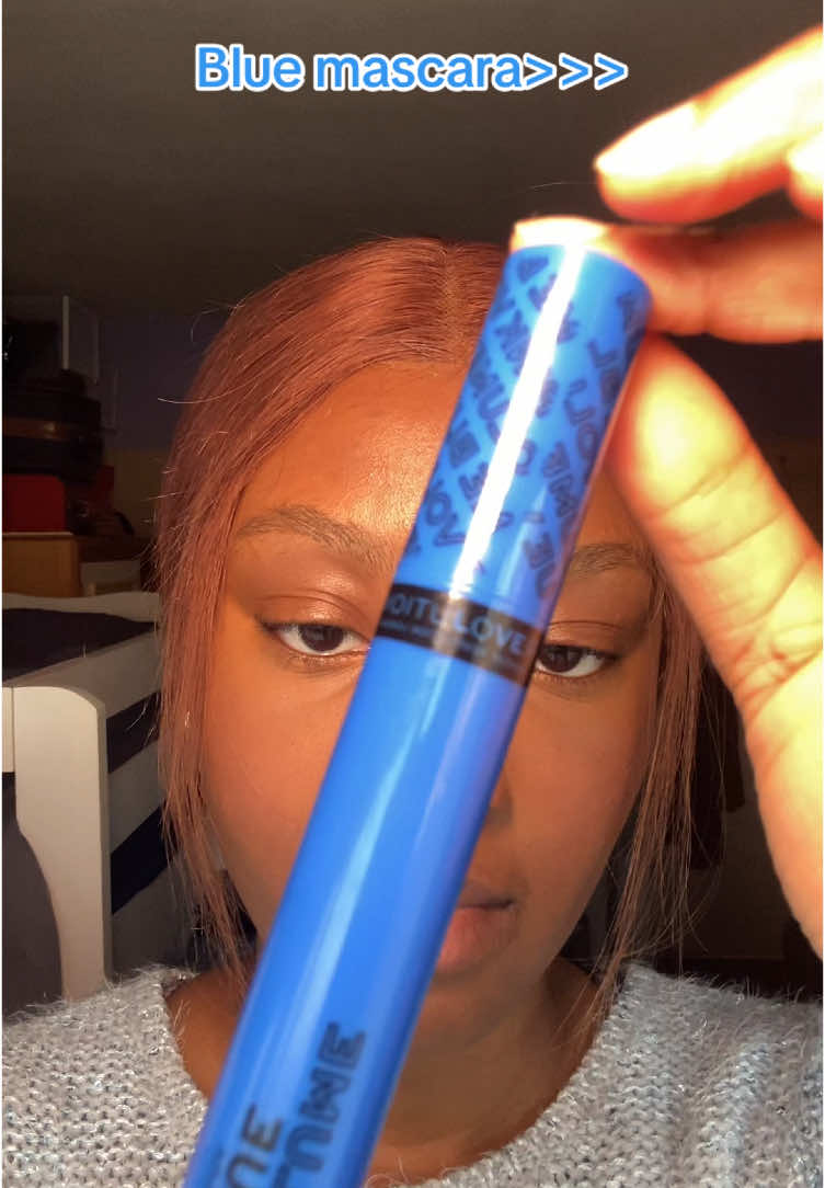 Blue mascara makes your eye pop>>>💙🦋🐬🧞‍♂️🩵#viral #mascara #makeup #makeuptutorial #blue #fypp #mascarahacks @Makeup Revolution 