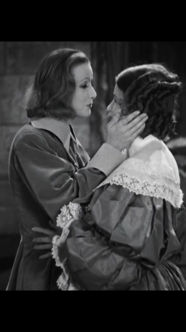 Greta Garbo and Elizabeth Young as Christina and Ebba in Queen Christina (1933) 