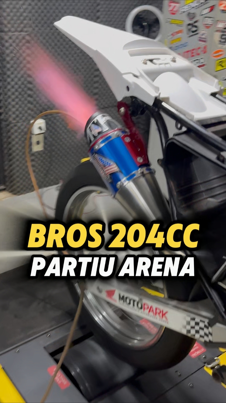 BROSERA 204CC PRO ARENA VELOCROSS!🔥🚀 . . . . . #bros #brosera #motoforte #motorzão #motorohc #ohc #bros200cc #arenavelocross