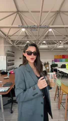 Esta canción la escucha 24/7 😮‍💨💗 #trend #foryoupage #fyp #eugeniardz #grwm 