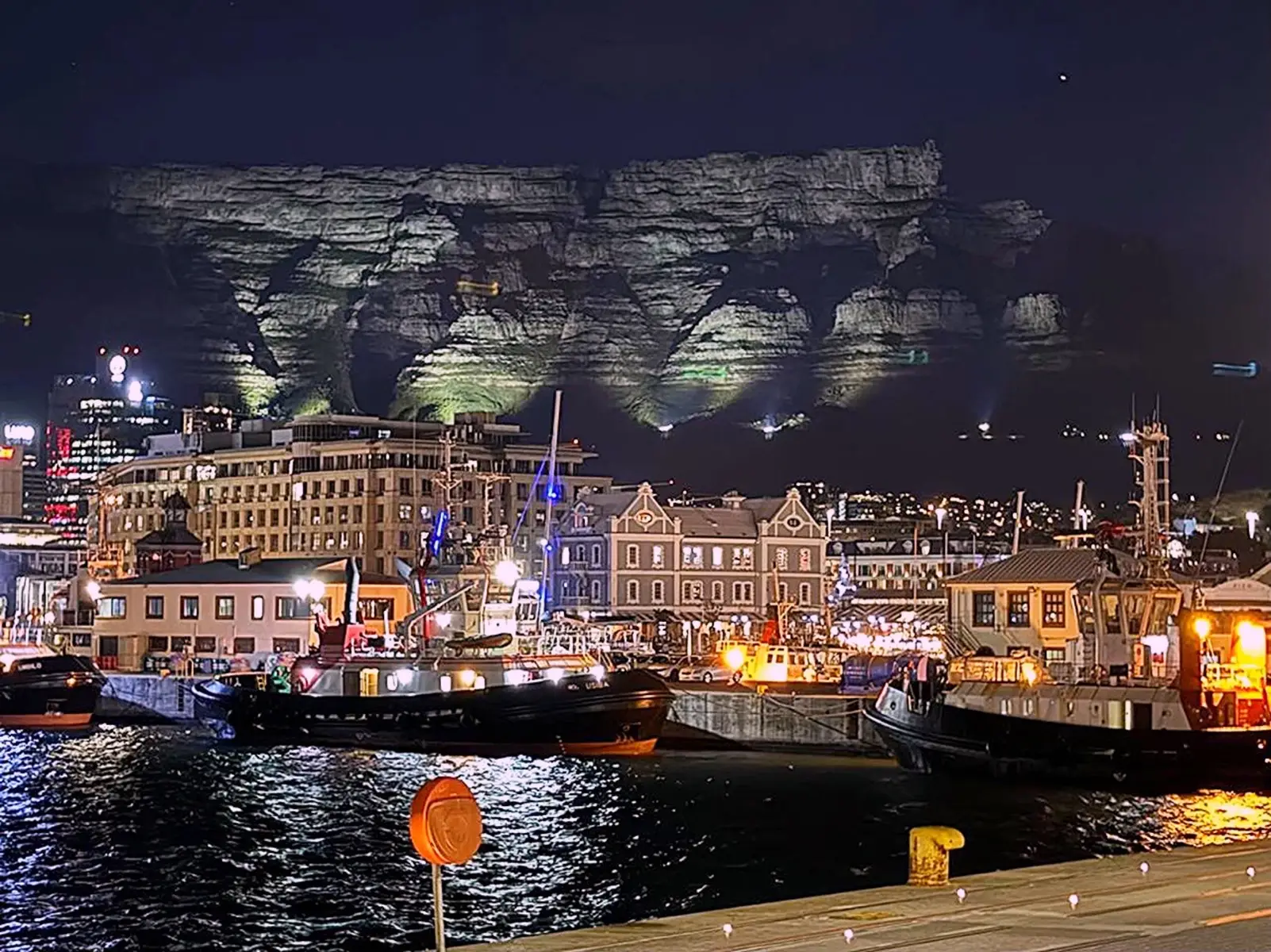 Table Mountain from  V&A Waterfront  #tiktoksouthafrica🇿🇦 #tablemountain #capetown #fyp  