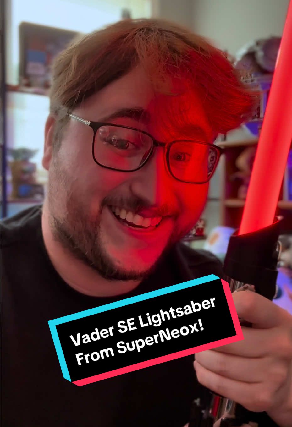 So @Superneox sent me their Vader SE lightsaber and this NeoPixel is 🔥🤯 #starwars #lightsaber #neopixel #starwarstok 