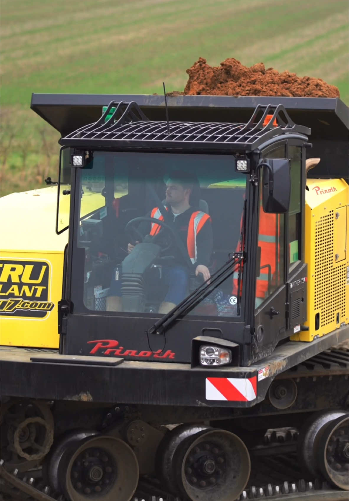 One of Truplant’s Prinoth Panther T-14R dumptrucks in action a few years ago  #prinoth #construction #heavyequipment #dumpttruck 