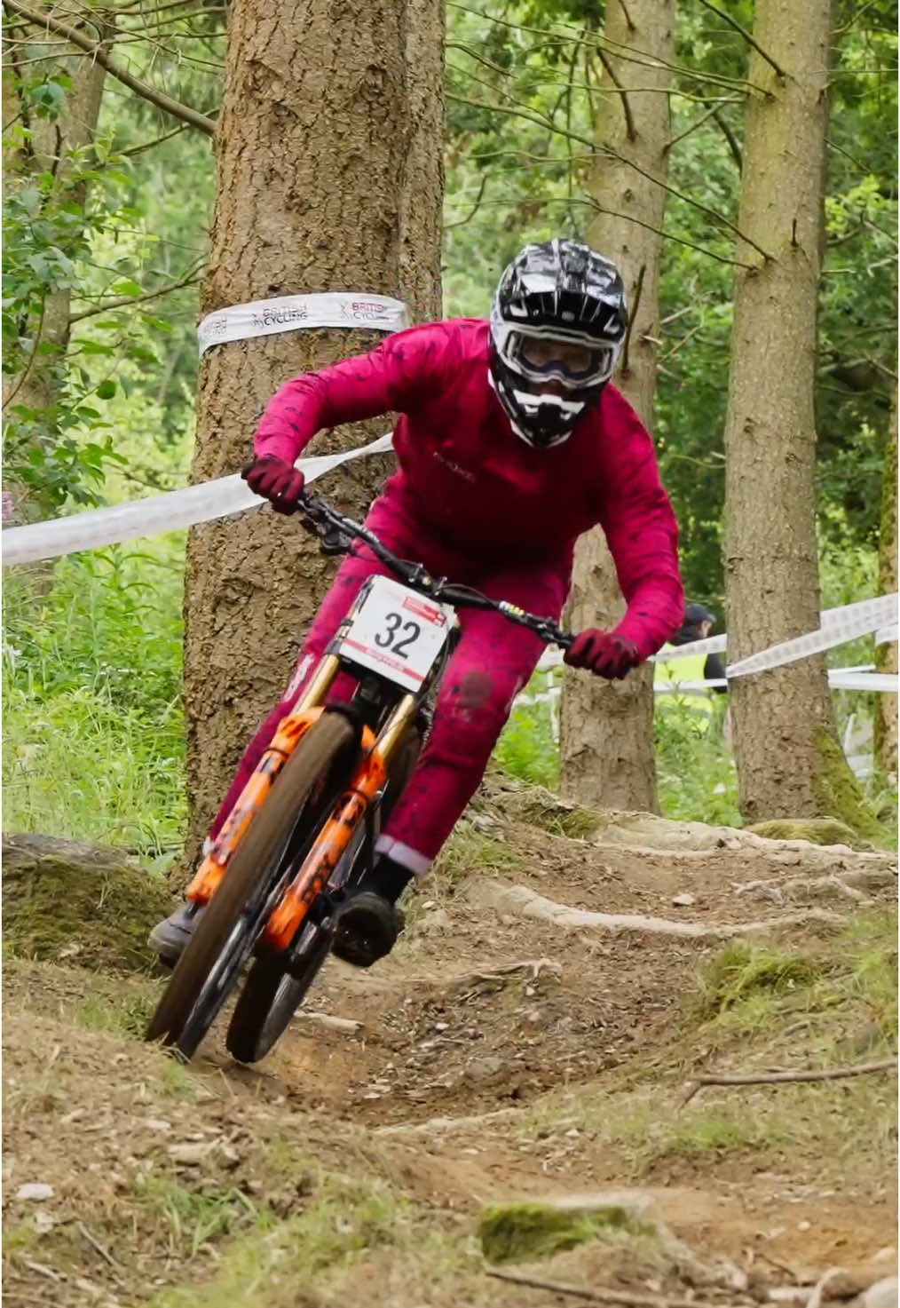 Excited for Racing in 2025  #mtb #mtblife #mtbforyou #dh #dhmtb #downhill #speed #fastandfurious #racing #photography 