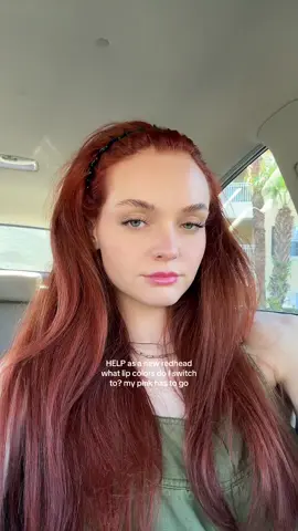 Replying to @𝐆𝐋𝐀𝐌𝐀𝐑𝐈𝐒 I need all new makeup tips pleaaassseee #redhead 