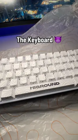 Then whats this? #GamingSetup #gamingkeyboard #mechanicalkeyboard #higround #pcgamer #desksetup #keyboards #tiktokshopcybermonday #tiktokshopblackfriday 