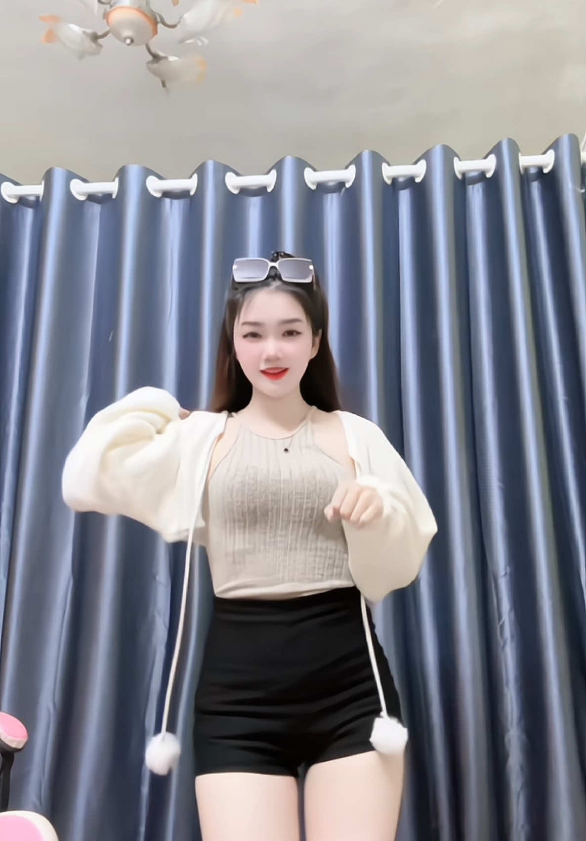 Trend muộn 😉#xh #xuhuong #thinhhanh #viraltiktok 