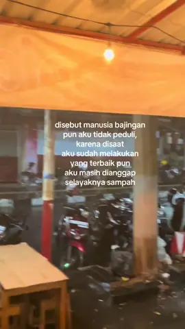 #sobatngaret kawan mu yang kau anggap sampah sekarang sudah banyak nolong orang meskipun siapa dia aku tetap saling melong salam perjuangan #galaubrutal #fyp #sadstory🥲🥀 #katakata #sadstory 