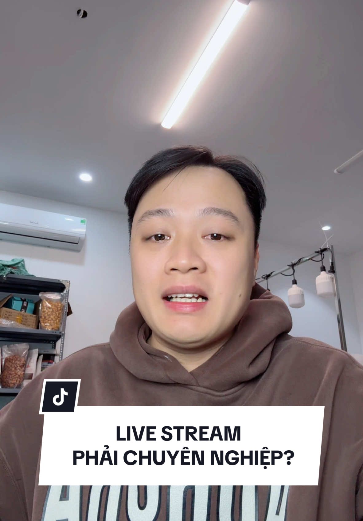 Trả lời @NgôHồng87 Live stream phải chuyên nghiệp? #thehoangwork #livestream 