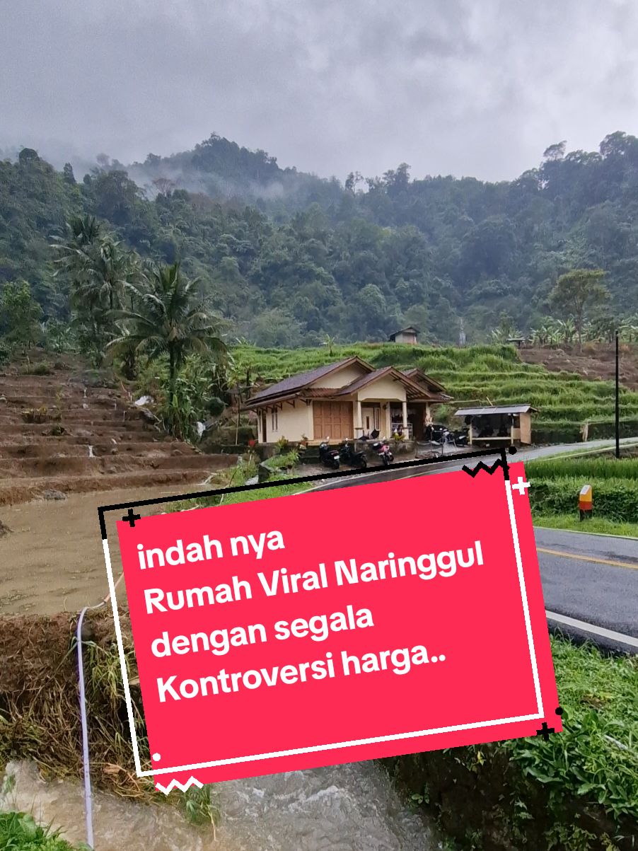 indah nya  Rumah Viral Naringgul dengan segala Kontroversi harga. Jadi awalnya rumah ini memang rumah biasa di pinggir jalan Naringgul-Cidaun dan dikosongkan oleh pemiliknya. Lalu karena sering di jadikan bahan konten oleh benerapa konten creator rumah ini menjadi viral.. Viralnya karena lokasinya pas di pinggir jalan mulus yang berkelok,dengan background sawah dan perbukitan. Letaknya juga agak berjauhan dengan rumah warga yang lain. Awalnya memang tidak di jual tapi menurut pemilik rumah pernah ada yg menawar 300jt tapi belum di lepas,dan pemilik mengajukan 400jt. tapi sampai saat ini belum terjual karena memang pemilik mungkin ragu untuk menjualnya karena rumahnya semakin viral.. #rumahviralnaringgul #rumahviral #fyptiktok #naringgul #fypシ゚viral 