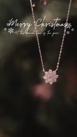 🎄 Giáng sinh đang đến rất gần! Đừng quên gửi trao yêu thương đến những người thân yêu bằng những món quà ý nghĩa từ Duyson Silver. ✨ 🌟 Trang sức bạc cao cấp – lựa chọn hoàn hảo để thắp sáng mùa lễ hội và lưu giữ những kỷ niệm đẹp! Hãy ghé ngay Duyson Silver để chọn quà nhé! 🎁  #duysonsilver #trangsucbac #trangsuccouple #nhandoibac #vongdoibac #lactaybac #couple #Love #cute #quatang #trending #trend #xh #xuhuong #nhandoi #ynghia #yeu #ngontinh #ngontinh9 #heart #traitim #tim #nơ #coquette #ribbon #babytee #giangsinh #noel #merrychristmas 