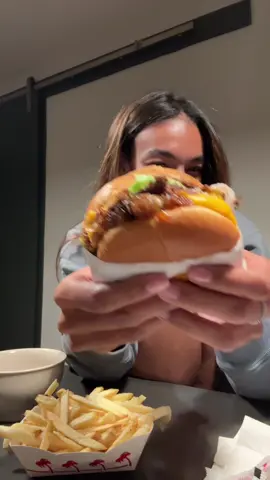 I <3 in and out 