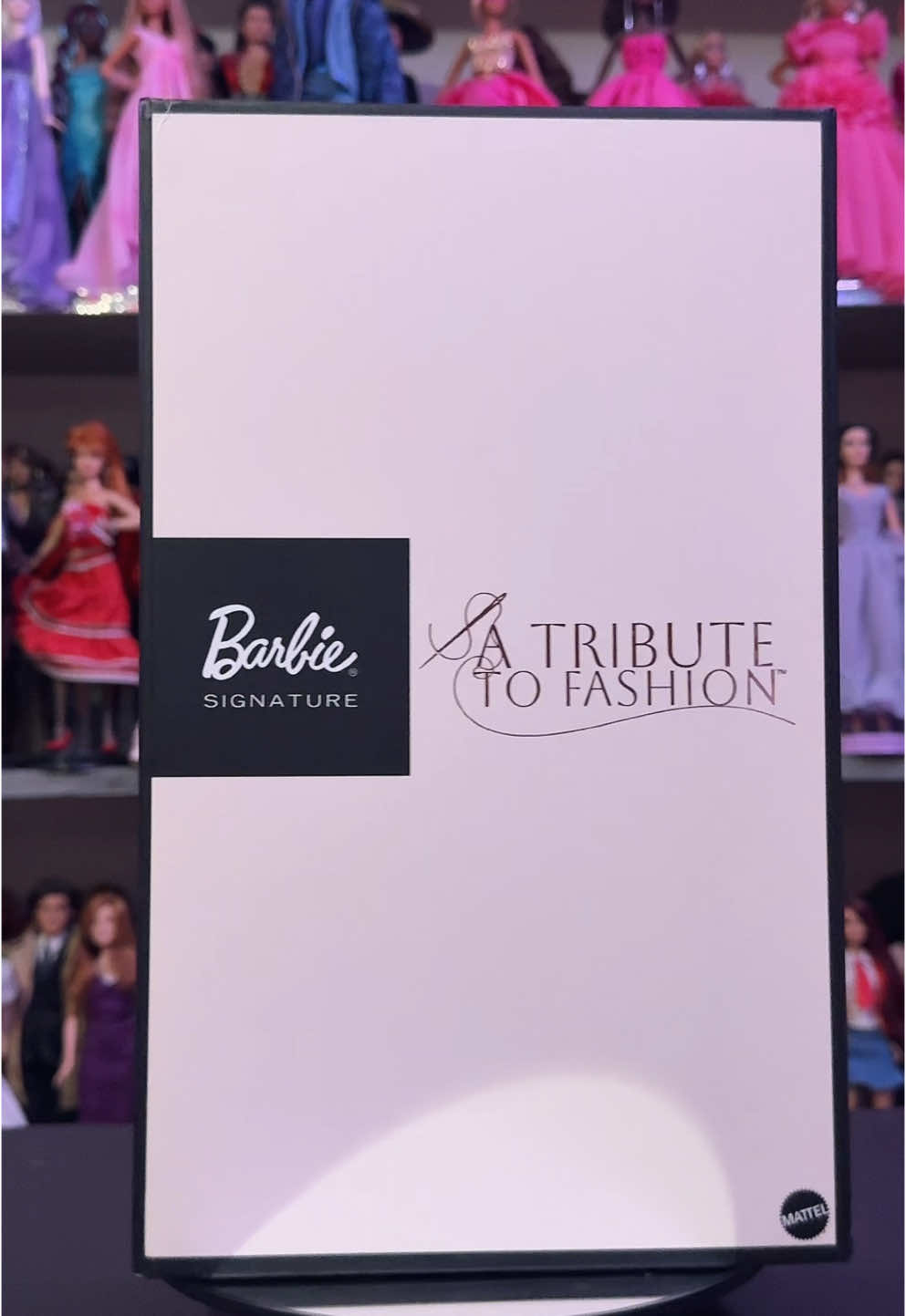 #barbie #barbiegoldlabel #barbiesignature #barbiecollector #barbieatributetofashion #barbieatributetofashion #dollreview 