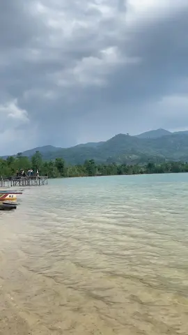 Danau pading 🍃 #danaupading #danaupadingperlang❤️ #danaupadingbangkabelitung #visitbangkabelitung #visitbangka #bangkabelitungisland #bangkabelitungisland #fypシ゚viral #fyp 