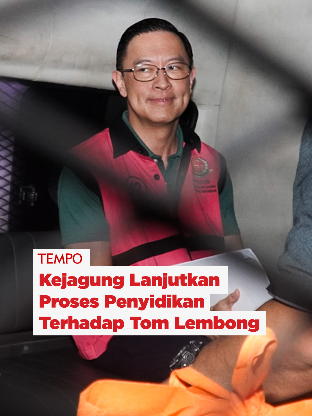 Hakim Tunggal PN Jakarta Selatan, Tumpanuli Marbun, menolak permohonan gugatan praperadilan Tom Lembong. Lalu, bagaimana proses penyidikan terhadap Tom? #tomlembong #praperadilan #pnjakartaselatan #penyidikan #tomlembongtersangka #korupsi #gula #korupsigula #tempodotco #tempomedia #berita #fypindonesia #fyp #tiktokberita