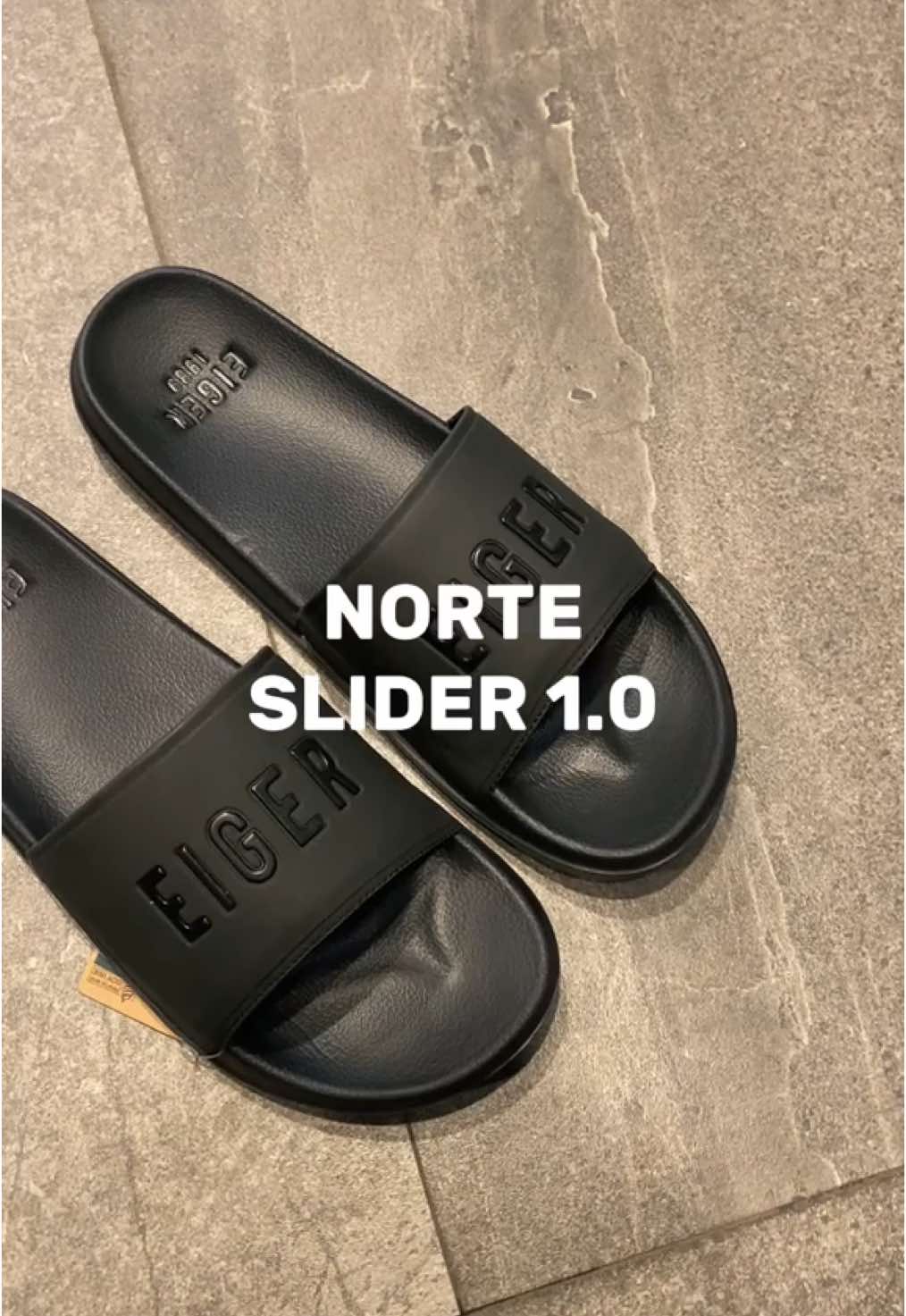 NORTE SLIDER 1.0🔥🔥 Sandal slip-on EIGER 1989 yang ringan, nyaman, dan dapat dipakai oleh pria maupun wanita. Sandal Norte Slider 1.0 ini hadir dengan strap empuk dari bahan neoprene dan footbed EVA yang empuk dan didesain mengikuti anatomi kakimu, agar kamu tetap nyaman maksimal saat menjalani kegiatan outdoor harian. Norte Slider Tersedia di eiger pandeglang dan lagi promo akhir tahun diskon semua produk 10% hanya di eiger pandeglang😁 #sandal #promoakhirtahun #eigeradventure #eigerpandeglang 