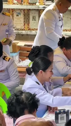 Reposted: 15.11.2567 ✨😇กฐินพระราชทาน บก.ทท. ประจำปี พ.ศ.2567 😇✨ อิ่มบุญและเต็มที่กับการทำงานมากๆค่ะ 🙏🏻😇✨ (ยาวนิดนึงนะคะแต่ก็อยากให้ชมให้จบ🥰) #ทหาร #ทหารไทย #ทหารเรือ #RTARF #RTARF #คนในเครื่องแบบ #เพลงดังในtiktok #เทรนมาแรงวันนี้ #มาช้าแต่มานะ #วัดสร้อยทอง #กฐินพระราชทาน #กฐิน #กฐินสามัคคี 