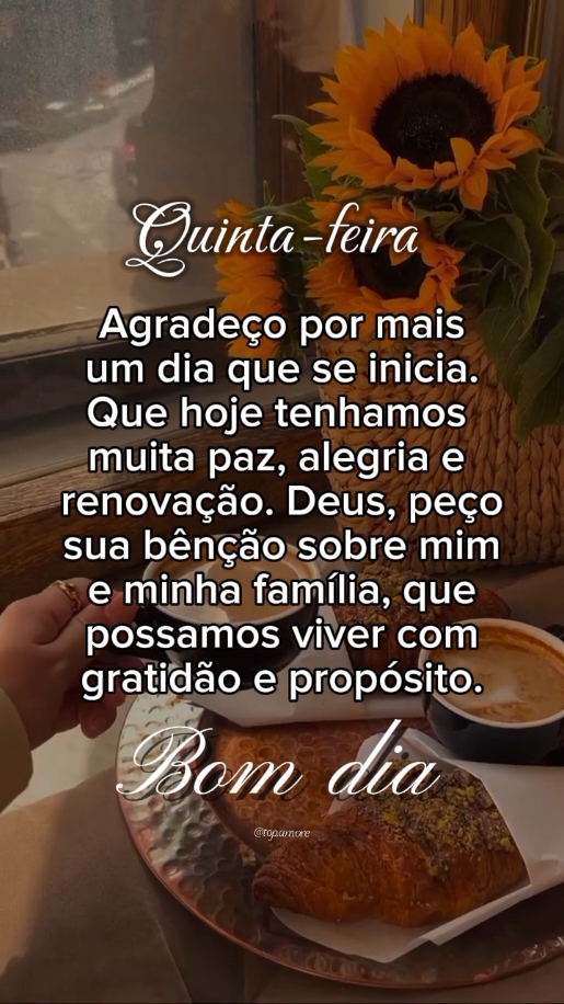 Abençoado dia pra você 🙌  . . . . . . #bomdia #Deus #gratidão #quintafeira #status #mensagemparastatus #mensagemdebomdia #bomdiaaaaa #bomdiaabençoado 