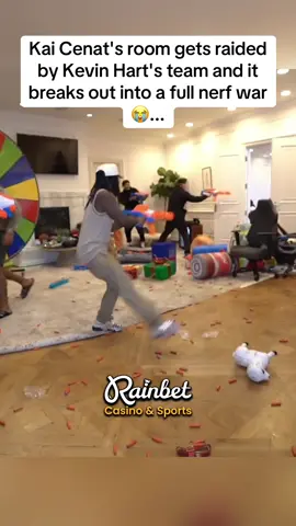 Kai Cenat's room gets raided by Kevin Hart's team and it breaks out into a full nerf war 😭... #kaicenat #kevinhart #nerf 