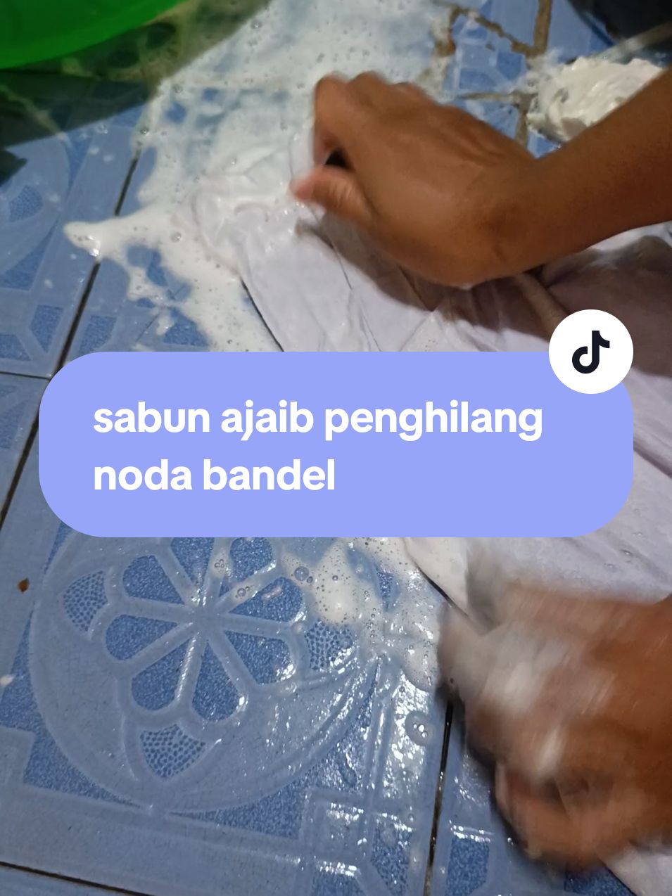 sabun penghilang noda ini sangat membantu untuk membersihkan pakaian dari noda membandel #sabunbatang #sabunpembersih #sabunviral #sabuncuci #sabunajaib 