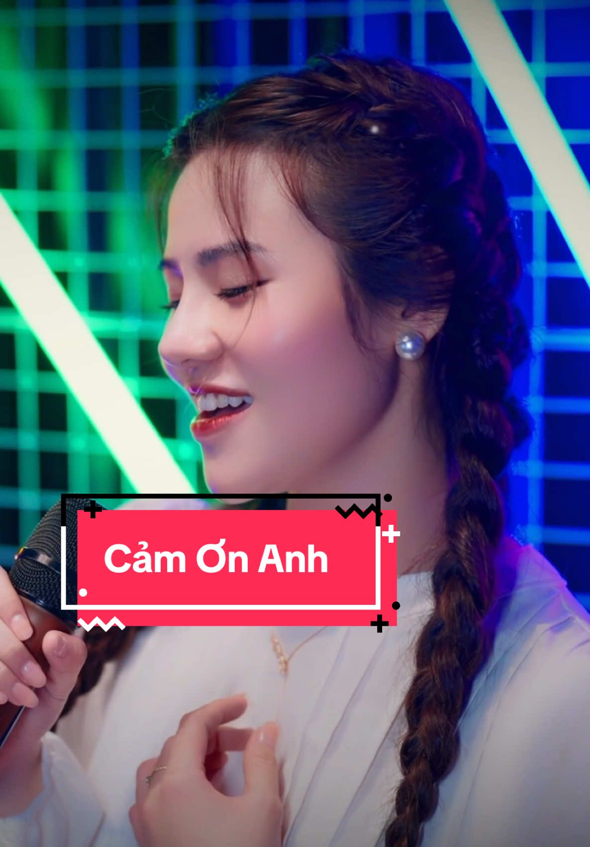 Em vô tư hồn nhiên và cũng chẳng quan tâm nhiều nữa…🙈🙈 #yenthanh #cover #93newgmedia #camonem 