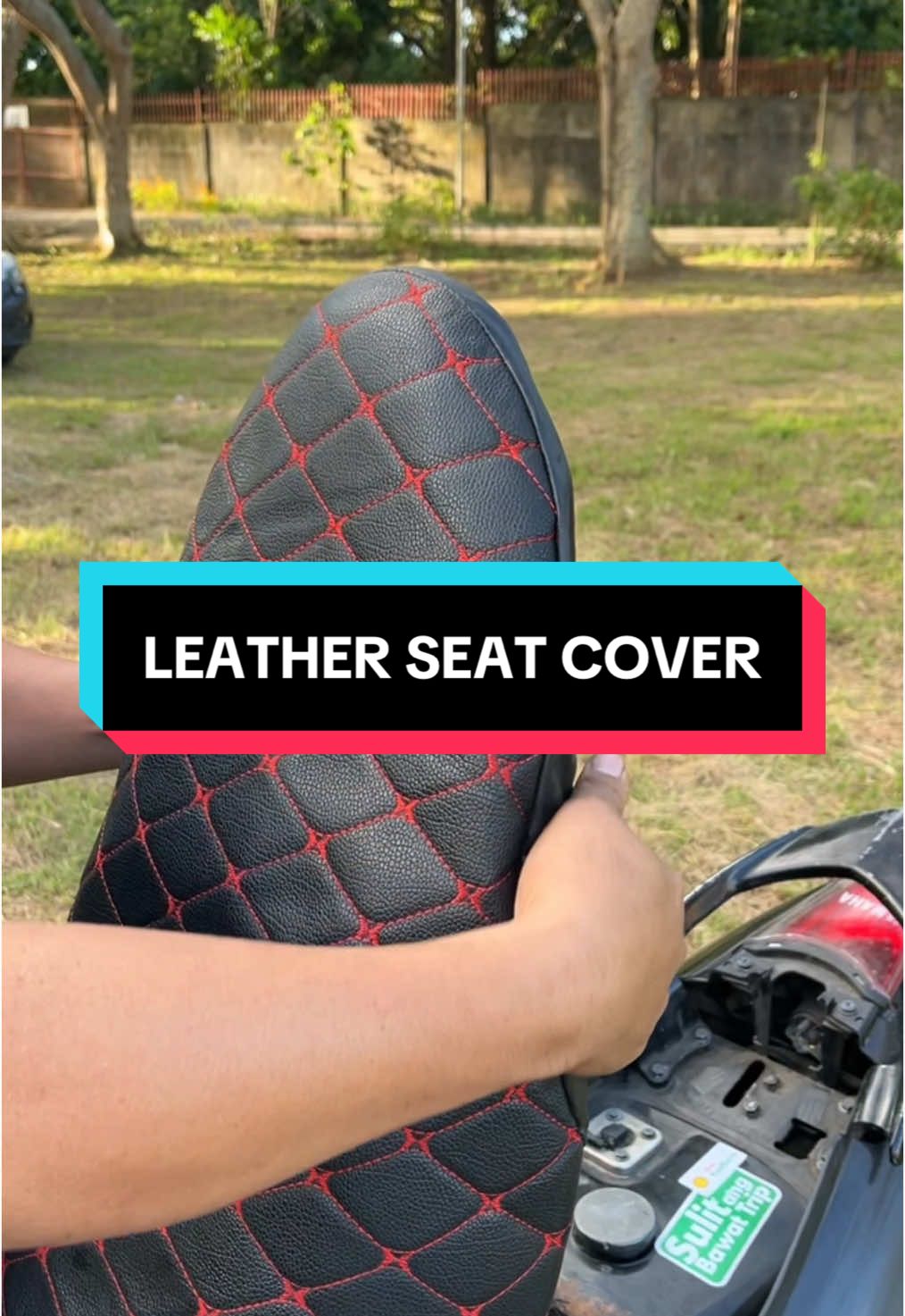 Ganda ng quality nitong seat cover na to! #seatcover #motorcycleseatcover #leatherseatcover #motorseatcover #universalseatcover #motorcycleaccessories 