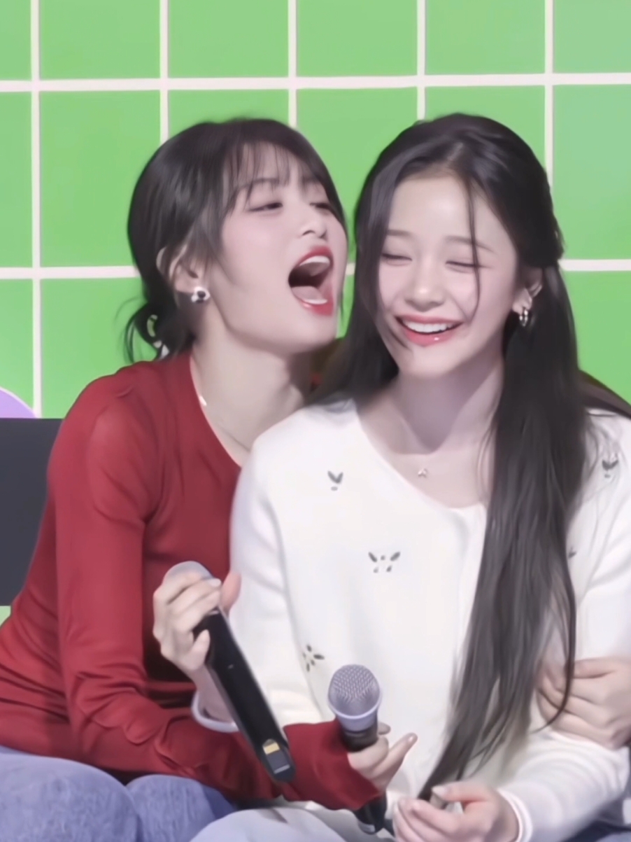 อาฮยอน 3 ขวบ กับพี่ริต้าคนสวยของเธอ Ahyeon Pharita 🦋🦌💓 #phayeon #ahyeon #pharita #อาฮยอน #ภริตา #아현 #파리타 #babymonster #베이비몬스터 #spotifyradar 