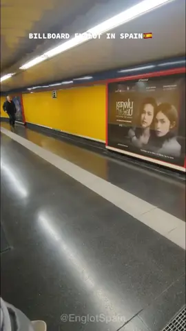 We could not miss the opportunity to have the billboard here, so we took the opportunity to ask people in Madrid about the GL series and of course introduce and tell them a little about Petrichor.  Most of them hadn’t watch any Thai series, nor knew the term GL, but all of them ended up saying that with the billboard they were curious about the series and would watch it! We hope that with this approach we get to make Petrichor more known in Spain and internationally more people know and appreciate the talent of Engfa and Charlotte. 🙏🏼💜💫 🔶🔶🔶🔶🔶🔶 No podíamos dejar pasar la oportunidad de tener el cartel aquí y aprovechamos para preguntarle a la gente de Madrid sobre las series GL y por supuesto introducirles y hablarles un poco sobre Petrichor.  La mayoría no habían visto ninguna serie tailandesa, ni conocían el término GL, pero todos al final acabaron diciendo que con el cartel les daba curiosidad por ver la serie.  Esperamos que con este acercamiento consigamos hacer Petrichor más conocida en España y que internacionalmente haya más gente que conozca y vea el talento de Engfa y Charlotte. 🙏🏼💜💫 CHOOSE TO SHINE ENGLOT28 #PetrichorTheseries  #ซีรีส์หยดฝนกลิ่นสนิม  #อิงล็อต #englot  #อิงฟ้ามหาชน #engfawaraha  #ชาล็อตออสติน #CharlotteAustin  @ENGFA @Charlotte A. @ซีรีส์หยดฝนกลิ่นสนิม 